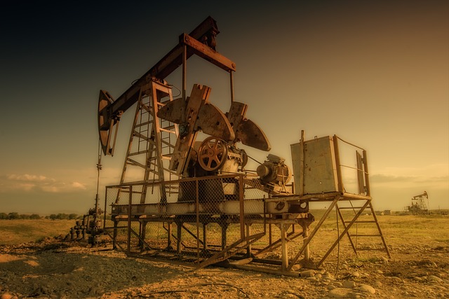 Evaluating the Impact of ESG Factors on Oil Trading